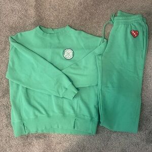 Aerie Set - Ice Cold Ski Resort - Green Sweatshirt and Sweatpants